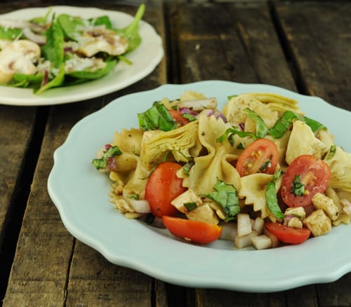 How to Make Lunch Packing Easier & Italian Caprese Pasta Salad