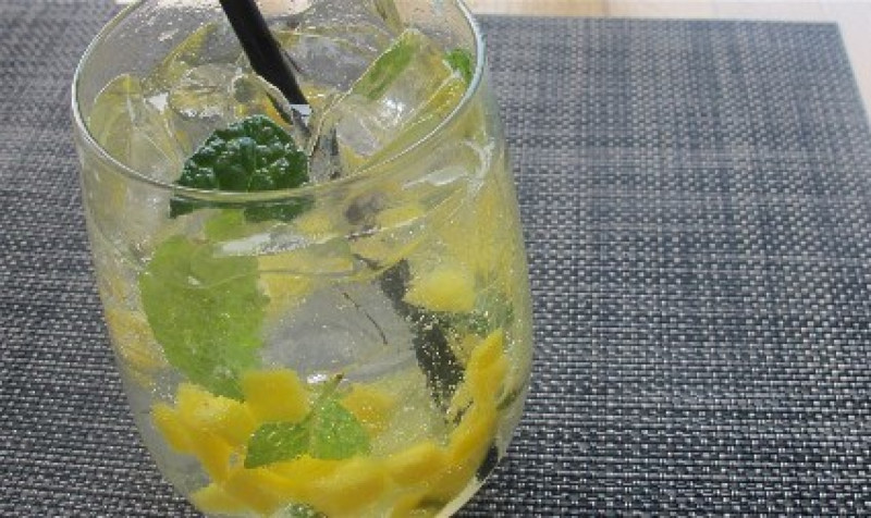 mango lime cooler: one of our favorite flavored water recipes